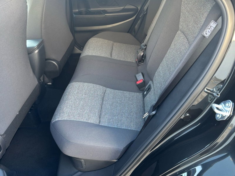 Toyota Toyota C-HR nuova a Ferrara (7)