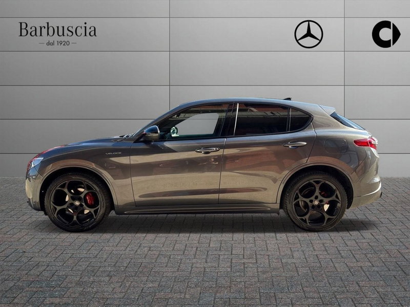 Alfa Romeo Stelvio usata a Pescara (5)