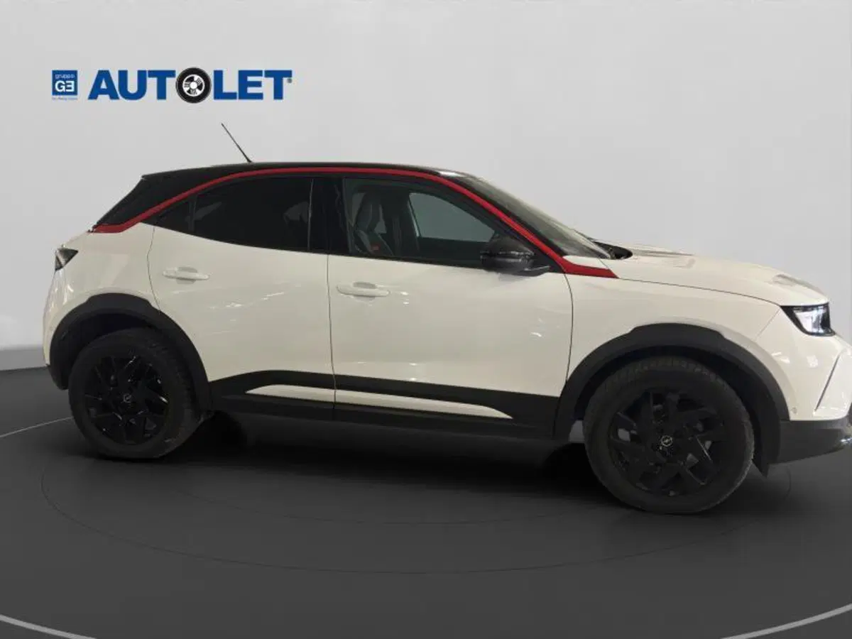Opel Mokka usata a Genova (4)