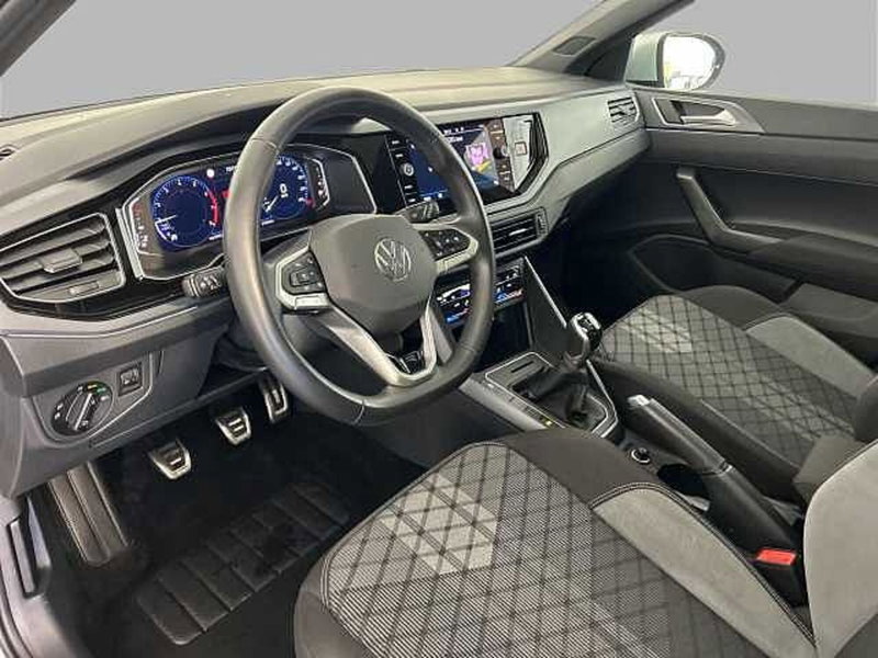 Volkswagen Taigo usata a Roma (10)