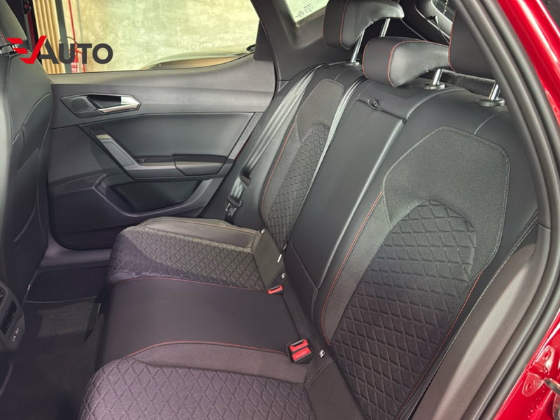 SEAT Leon nuova a Vercelli (12)