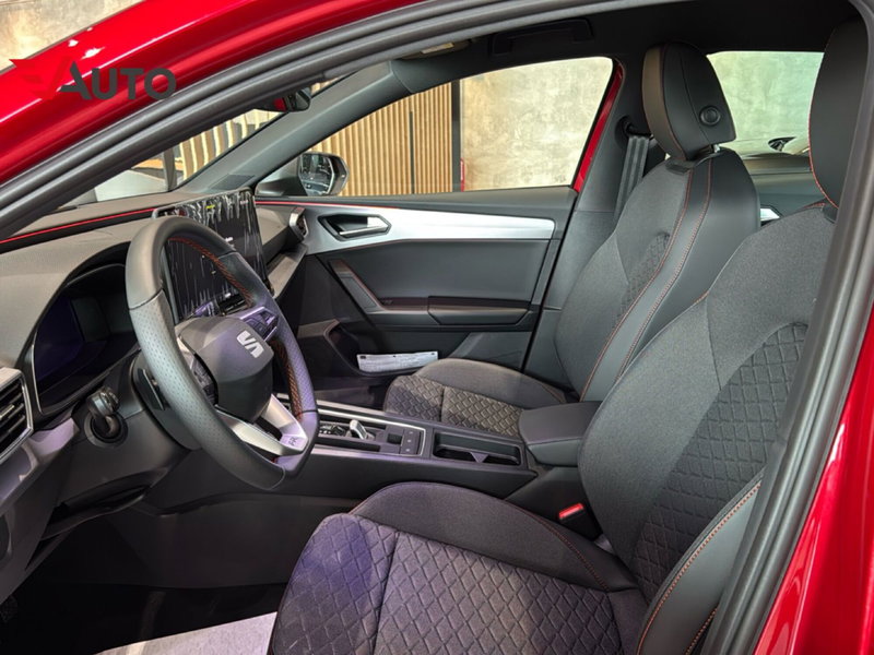 SEAT Leon nuova a Vercelli (13)