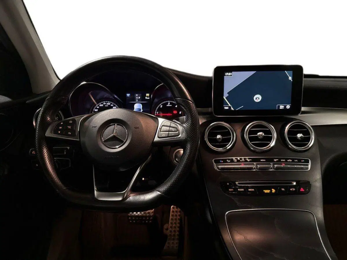 Mercedes-Benz GLC SUV usata a Ancona (11)