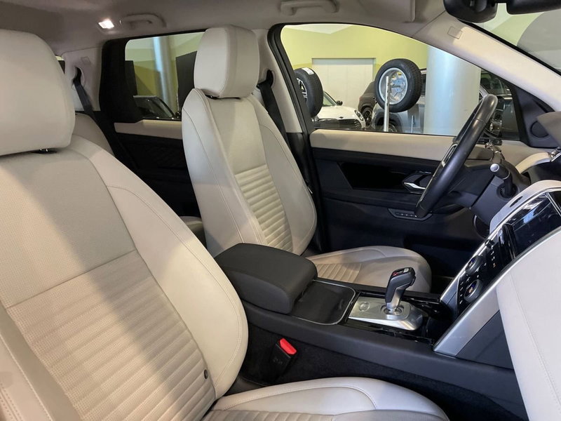 Land Rover Discovery Sport usata a Ancona (14)