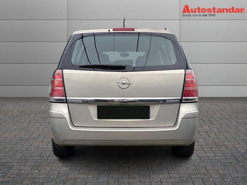 Opel Zafira usata a Torino (4)