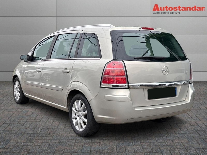 Opel Zafira usata a Torino (5)