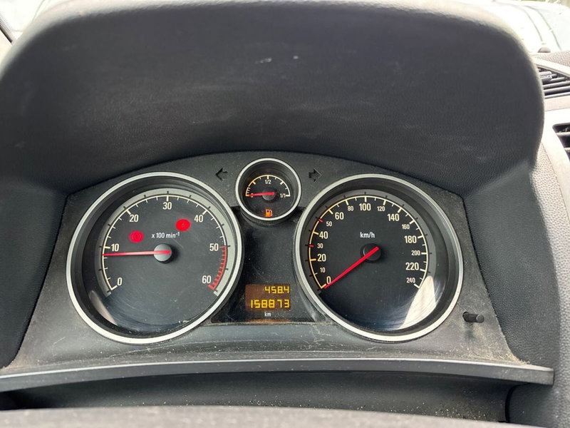 Opel Zafira usata a Torino (8)