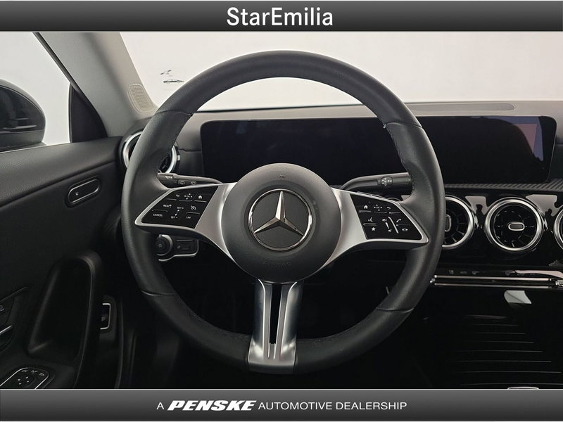 Mercedes-Benz CLA Shooting Brake usata a Bologna (19)
