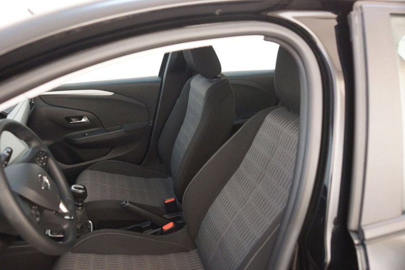 Opel Corsa usata a Torino (9)