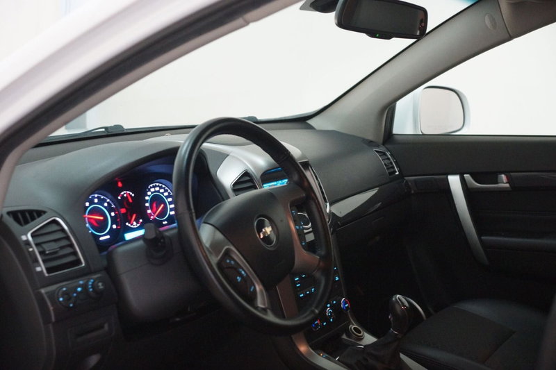 Chevrolet Captiva usata a Torino (13)