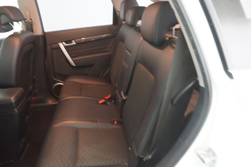 Chevrolet Captiva usata a Torino (8)