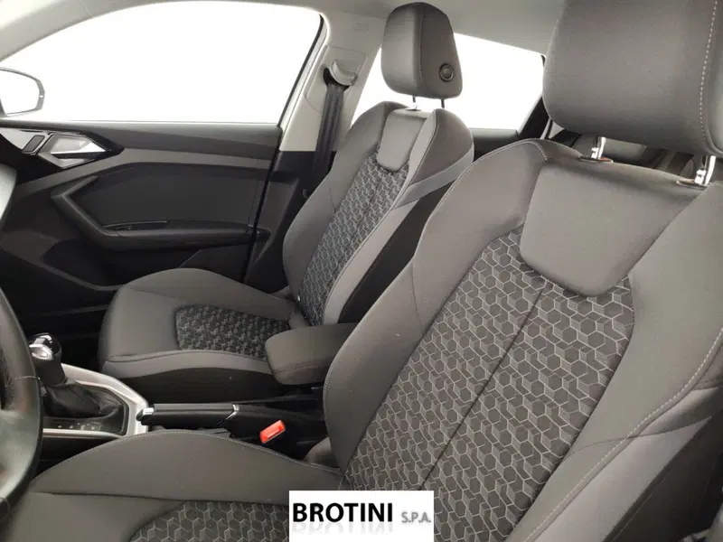 Audi A1 Sportback usata a La Spezia (9)