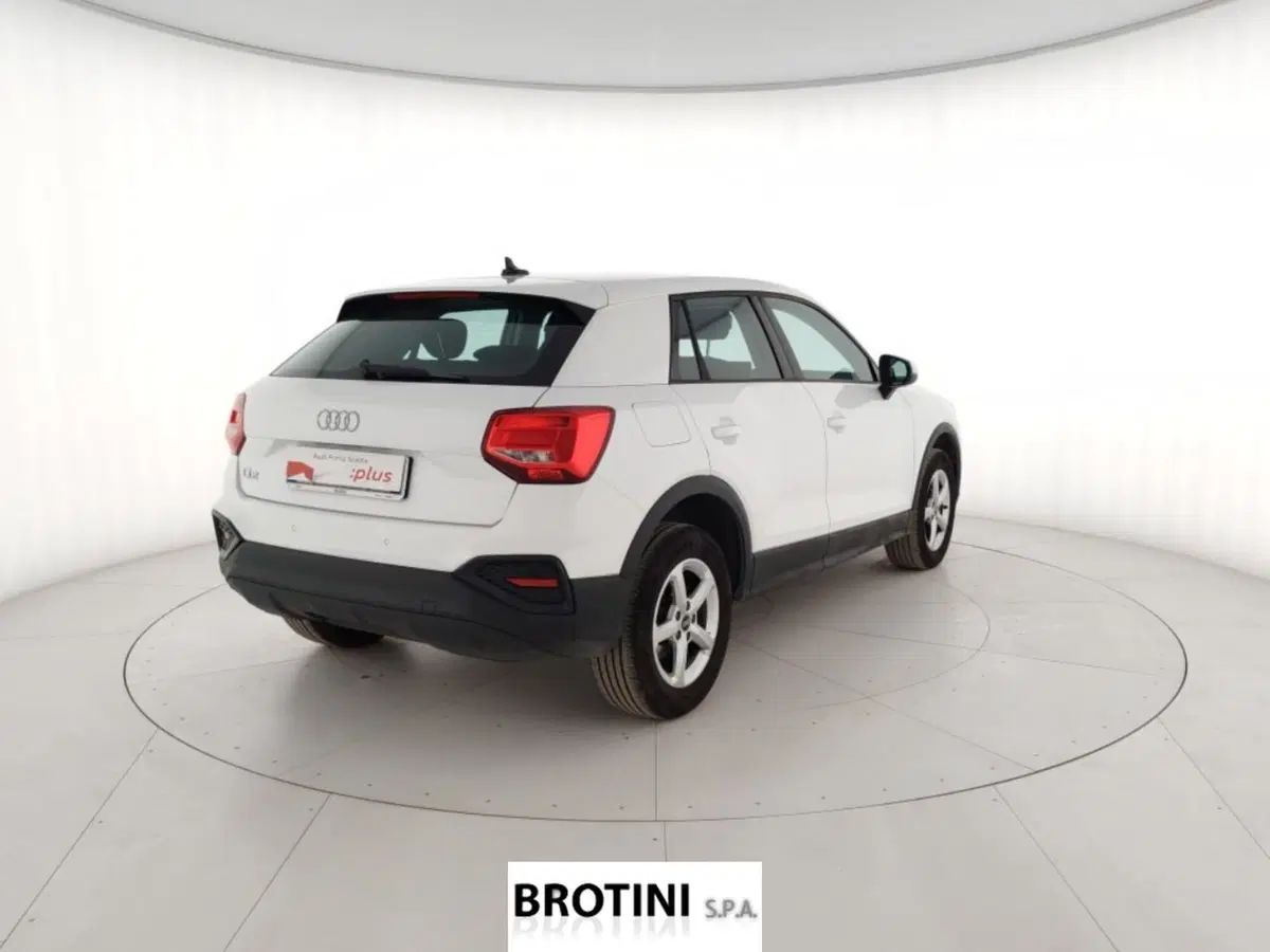 Audi Q2 usata a Massa-Carrara (3)