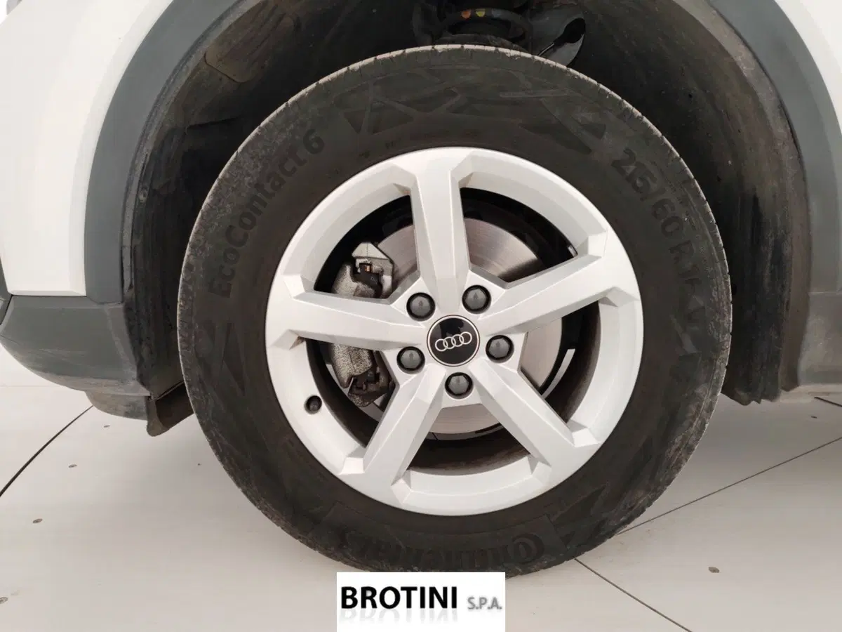 Audi Q2 usata a Massa-Carrara (6)