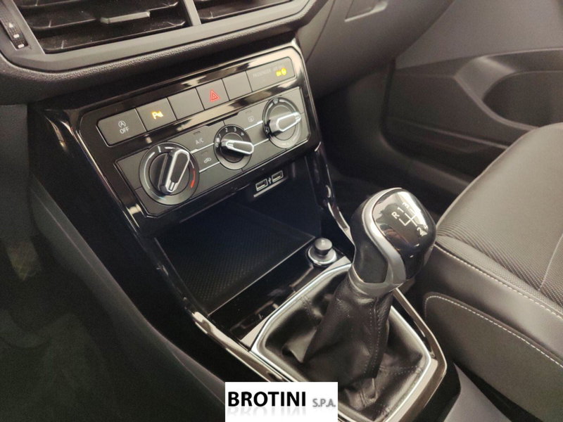 Volkswagen T-Cross usata a Massa-Carrara (10)