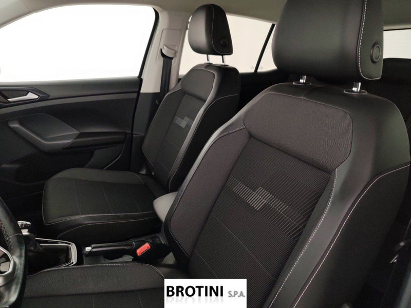 Volkswagen T-Cross usata a Massa-Carrara (8)