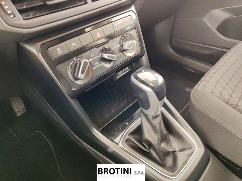 Volkswagen T-Cross usata a Massa-Carrara (11)