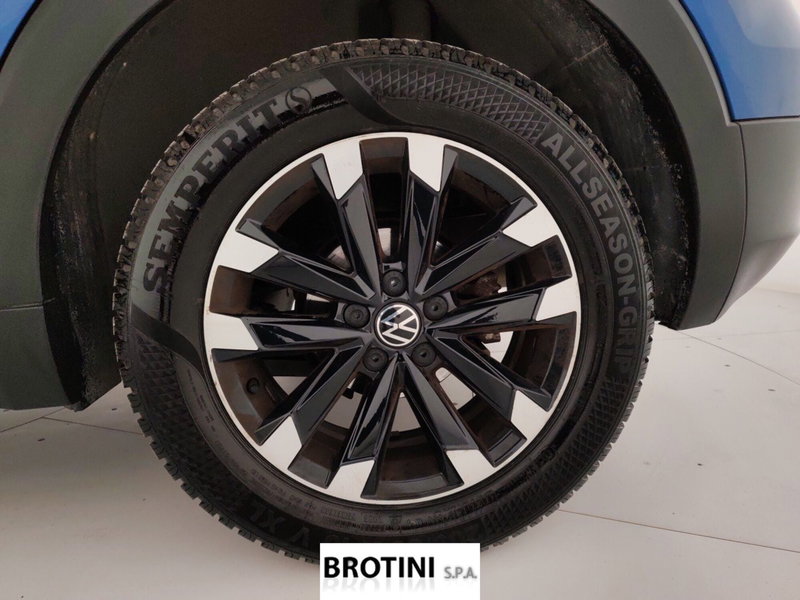 Volkswagen T-Cross usata a Massa-Carrara (6)