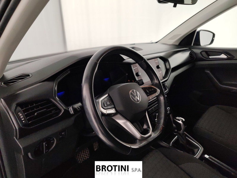 Volkswagen T-Cross usata a Massa-Carrara (8)