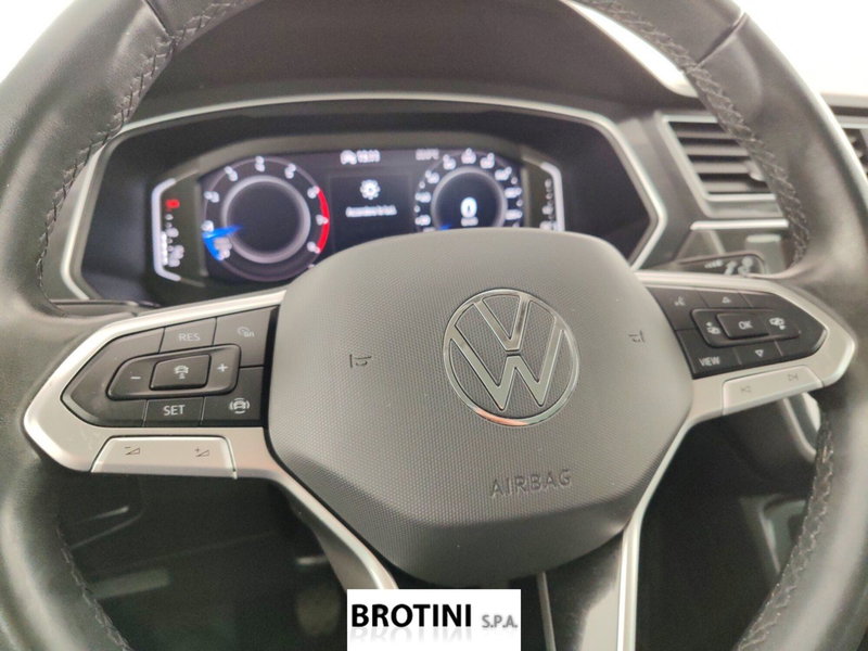 Volkswagen Tiguan usata a Massa-Carrara (13)