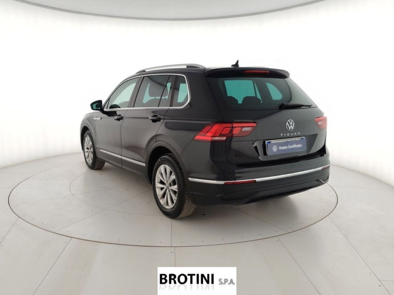 Volkswagen Tiguan usata a Massa-Carrara (2)