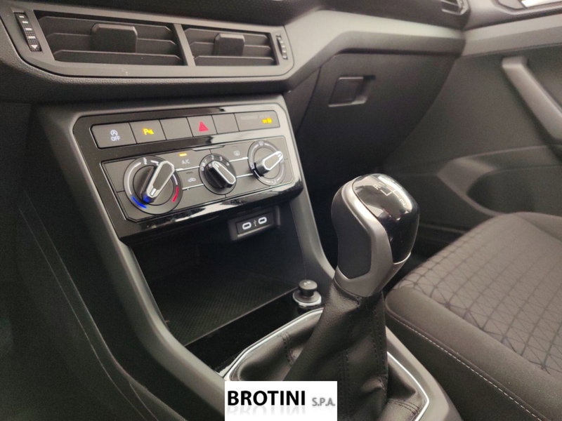 Volkswagen T-Cross usata a Massa-Carrara (11)