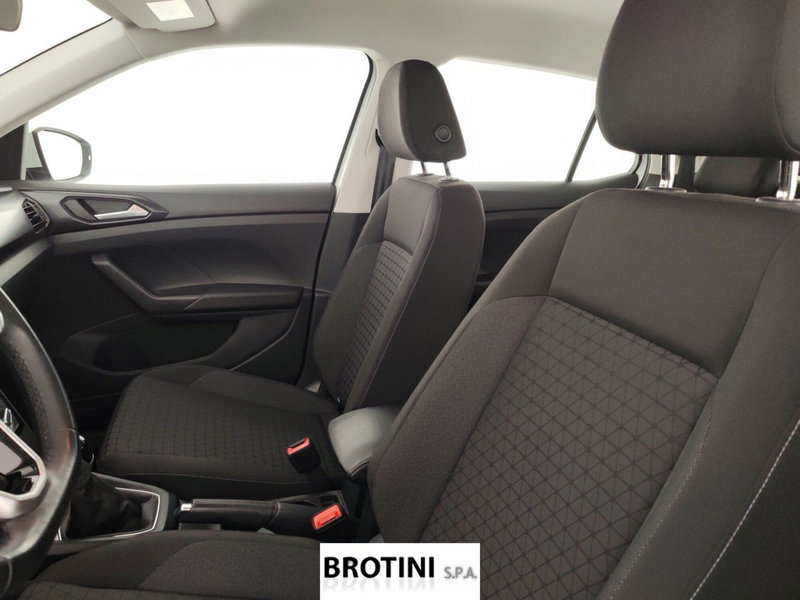 Volkswagen T-Cross usata a Massa-Carrara (9)