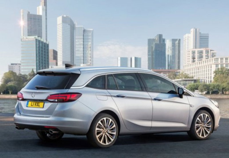 Opel Astra Station Wagon usata a Palermo (15)