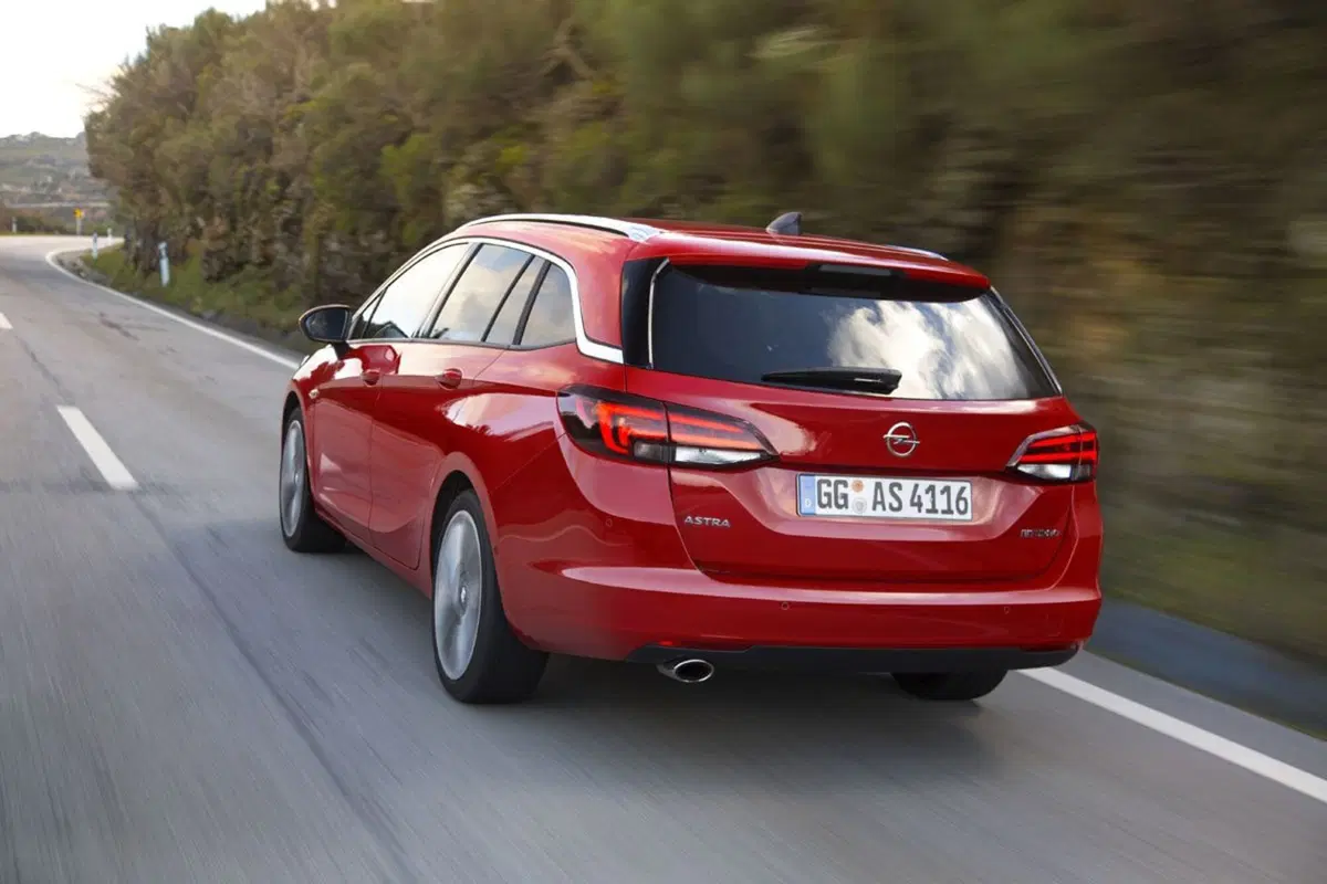 Opel Astra Station Wagon usata a Palermo (6)