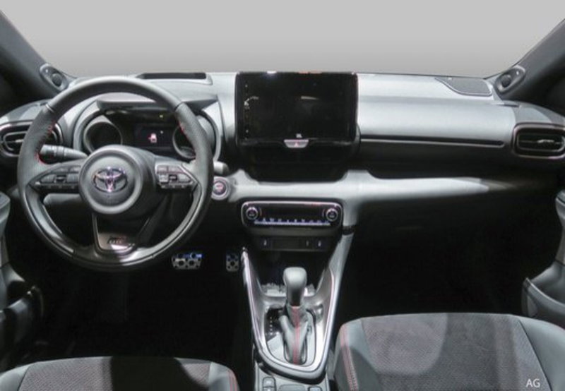 Toyota Yaris usata a Palermo (12)