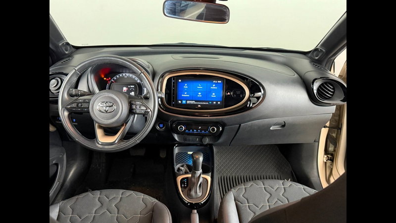 Toyota Aygo X usata a Palermo (9)