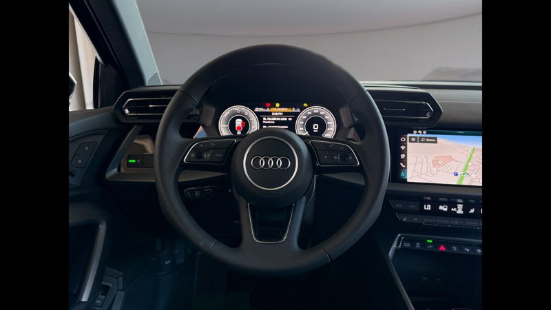 Audi A3 Sedan nuova a Palermo (11)