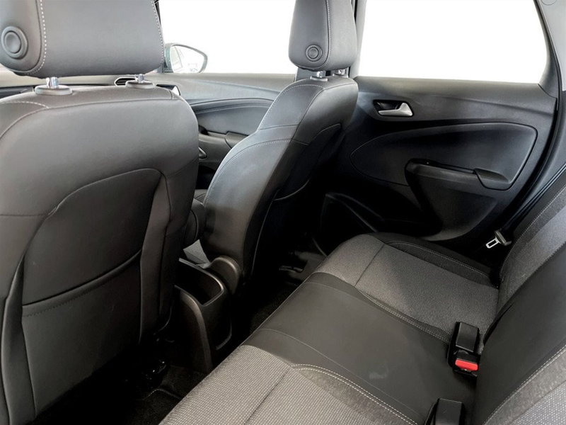 Opel Crossland usata a Varese (12)