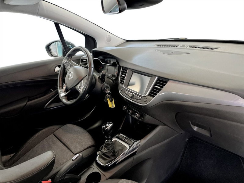 Opel Crossland usata a Varese (6)