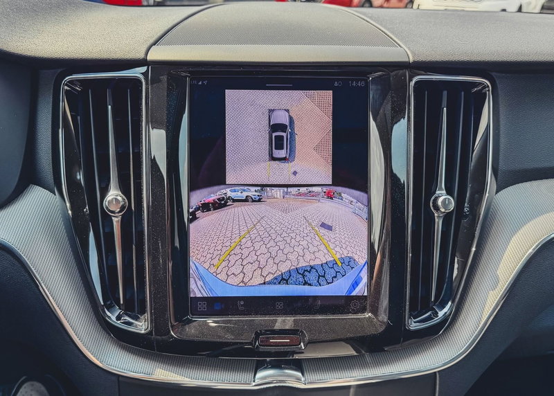 Volvo XC60 usata a Vercelli (14)