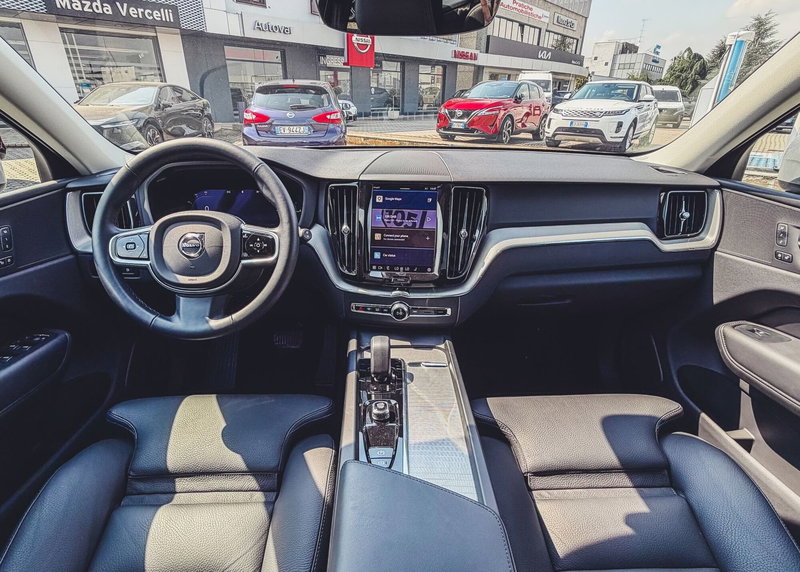 Volvo XC60 usata a Vercelli (7)