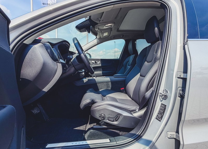 Volvo XC60 usata a Vercelli (8)