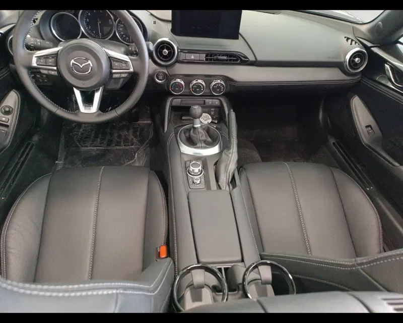 Mazda MX-5 nuova a Ravenna (10)