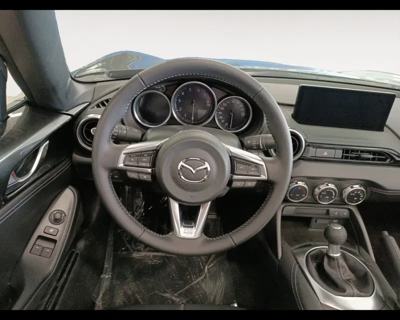 Mazda MX-5 nuova a Ravenna (12)