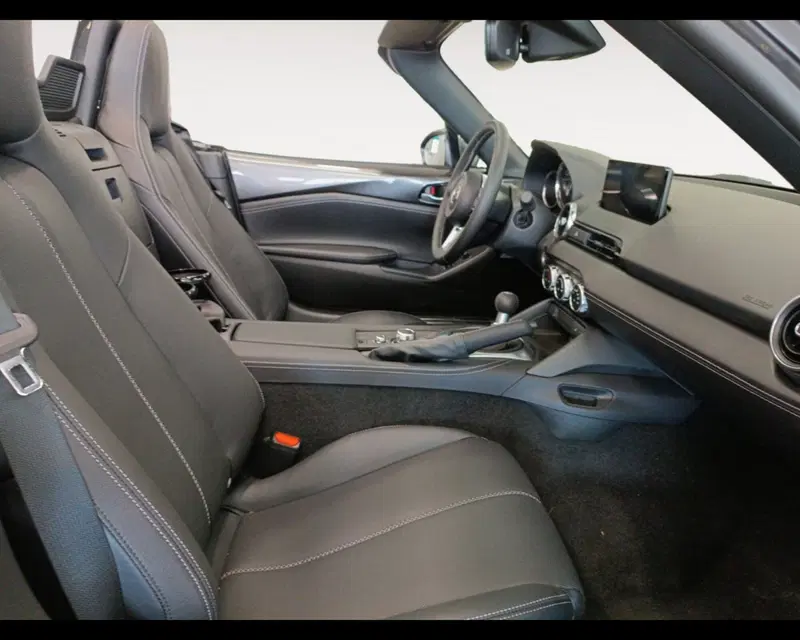 Mazda MX-5 nuova a Ravenna (14)