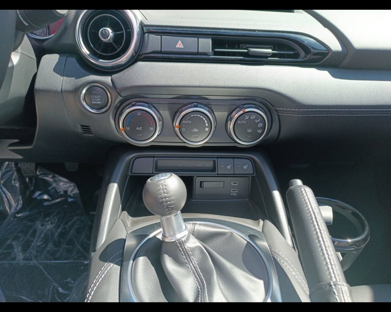 Mazda MX-5 nuova a Ravenna (11)