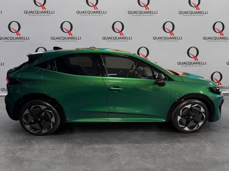 Renault Clio nuova a Milano (3)