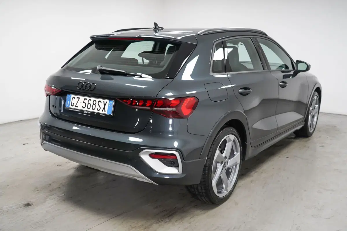 Audi A3 Sedan usata a Varese (6)