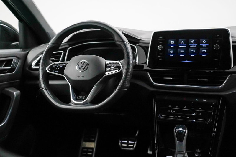 Volkswagen T-Roc usata a Varese (11)