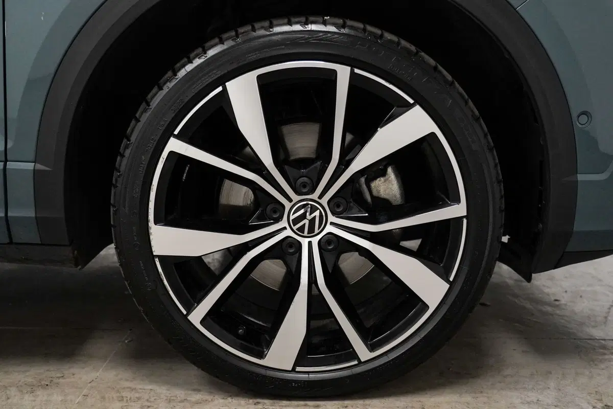 Volkswagen T-Roc usata a Varese (7)