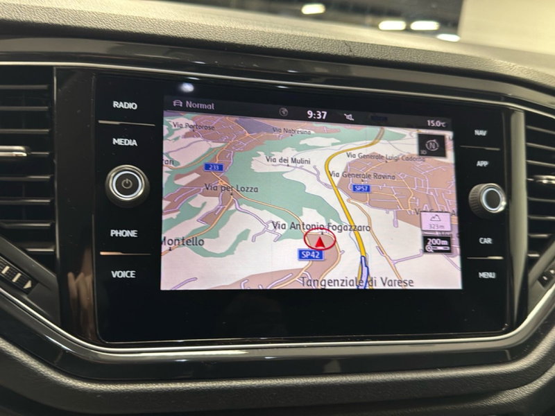 Volkswagen T-Roc usata a Varese (17)