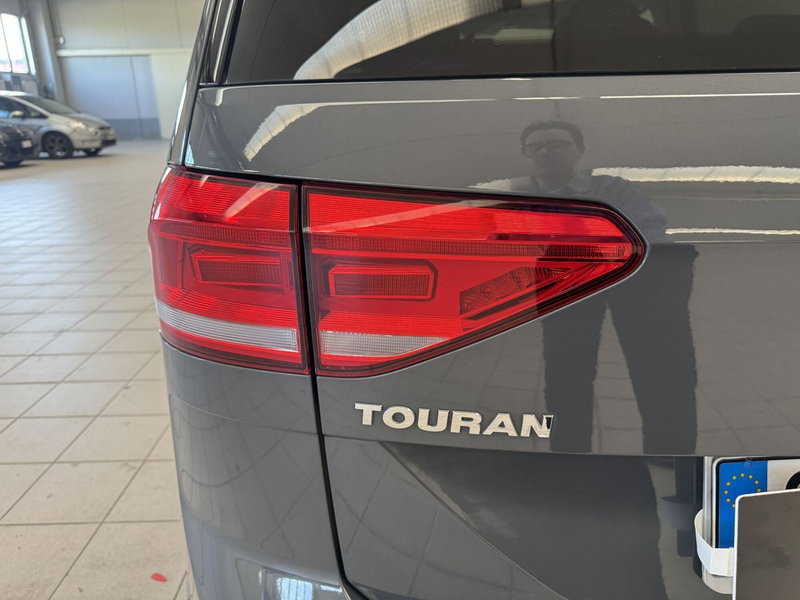 Volkswagen Touran usata a Monza e Brianza (18)