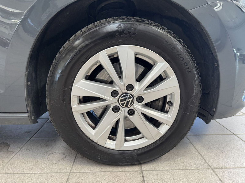 Volkswagen Touran usata a Monza e Brianza (19)