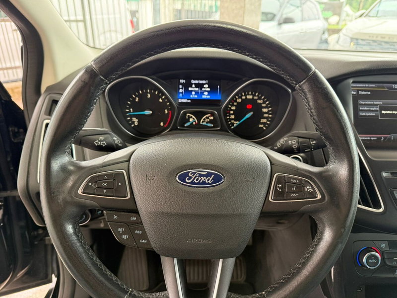 Ford Focus Station Wagon usata a Brescia (12)