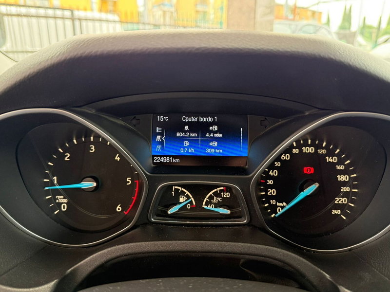 Ford Focus Station Wagon usata a Brescia (15)